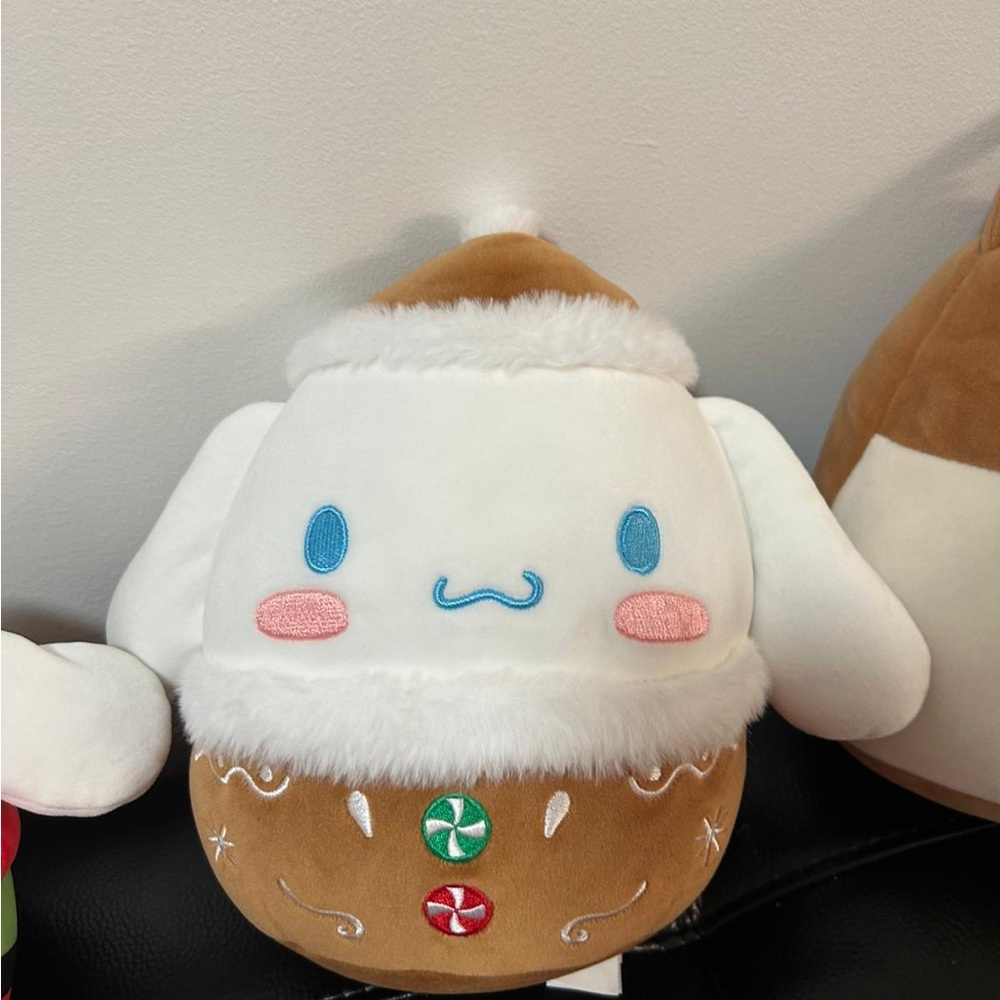 Squishmallows Cinnamon Roll White and Brown Stuffed Animal